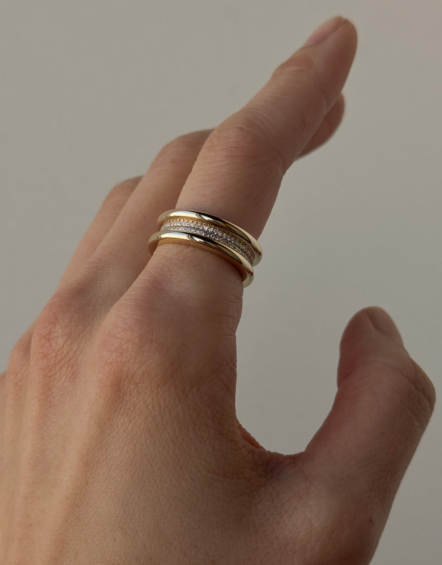 Column Stack Ring with Pavé Diamonds