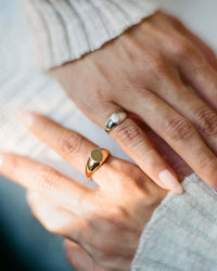 Baby Tilt Signet Ring